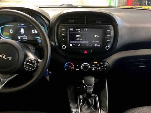 Used 2024 Kia Soul LX w/ Option Group 015 image 18