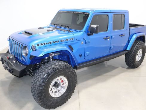 Used 2023 Jeep Gladiator Rubicon w/ LED Lighting Group image 4