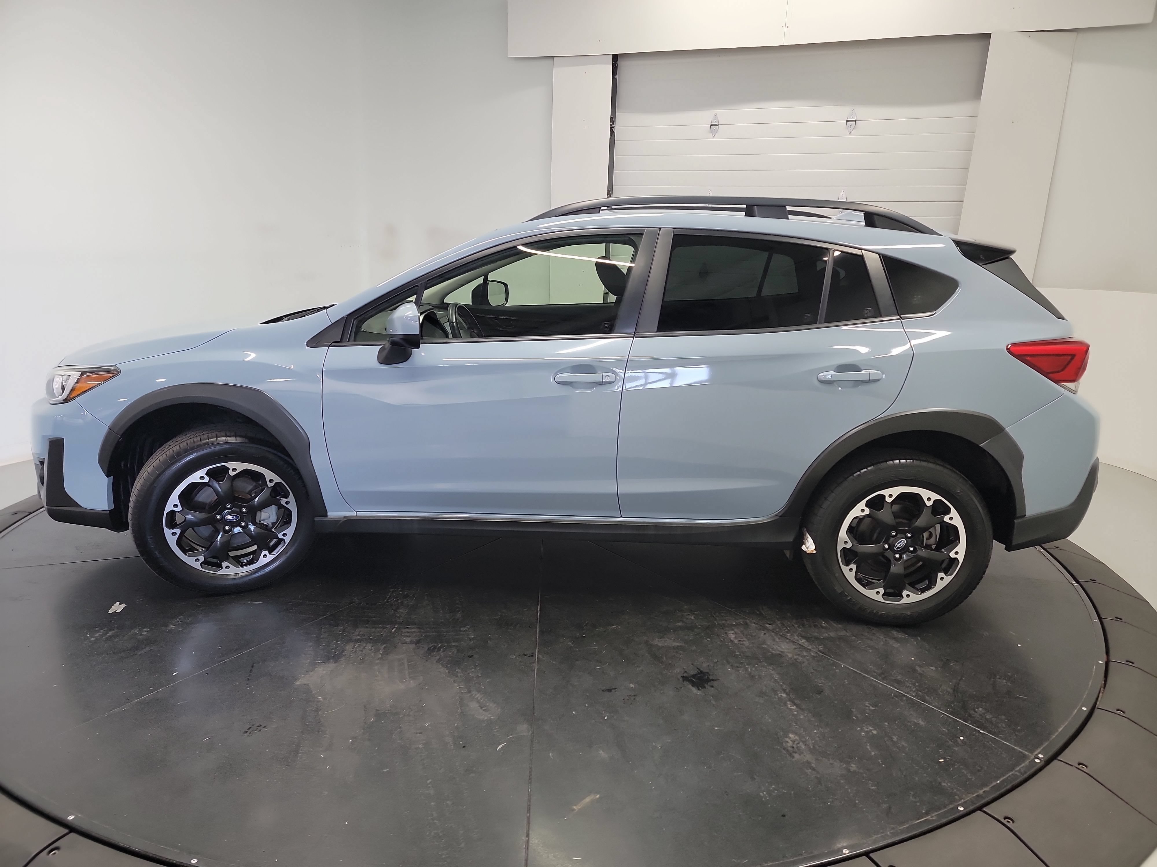Used 2021 Subaru Crosstrek 2.0i Premium AWD/4WD image 4