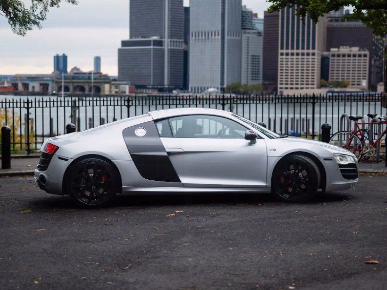 Used 2012 Audi R8 V10 AWD/4WD image 31