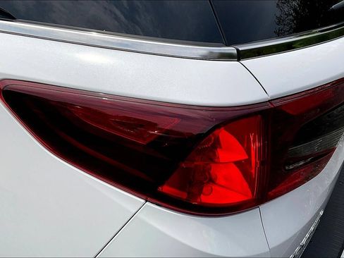 Used 2026 Honda Odyssey Elite image 23