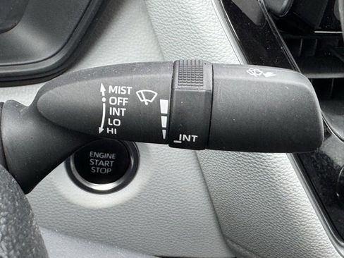 Certified 2025 Toyota Corolla SE image 26