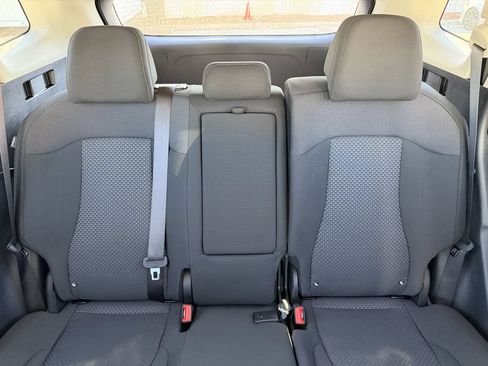 New 2026 Kia Sportage EX w/ EX Panorama Roof Package FWD image 17