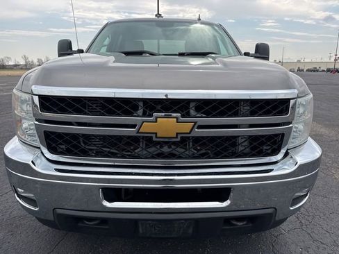 Used 2014 Chevrolet Silverado 2500 LT w/ Interior Plus Package image 2