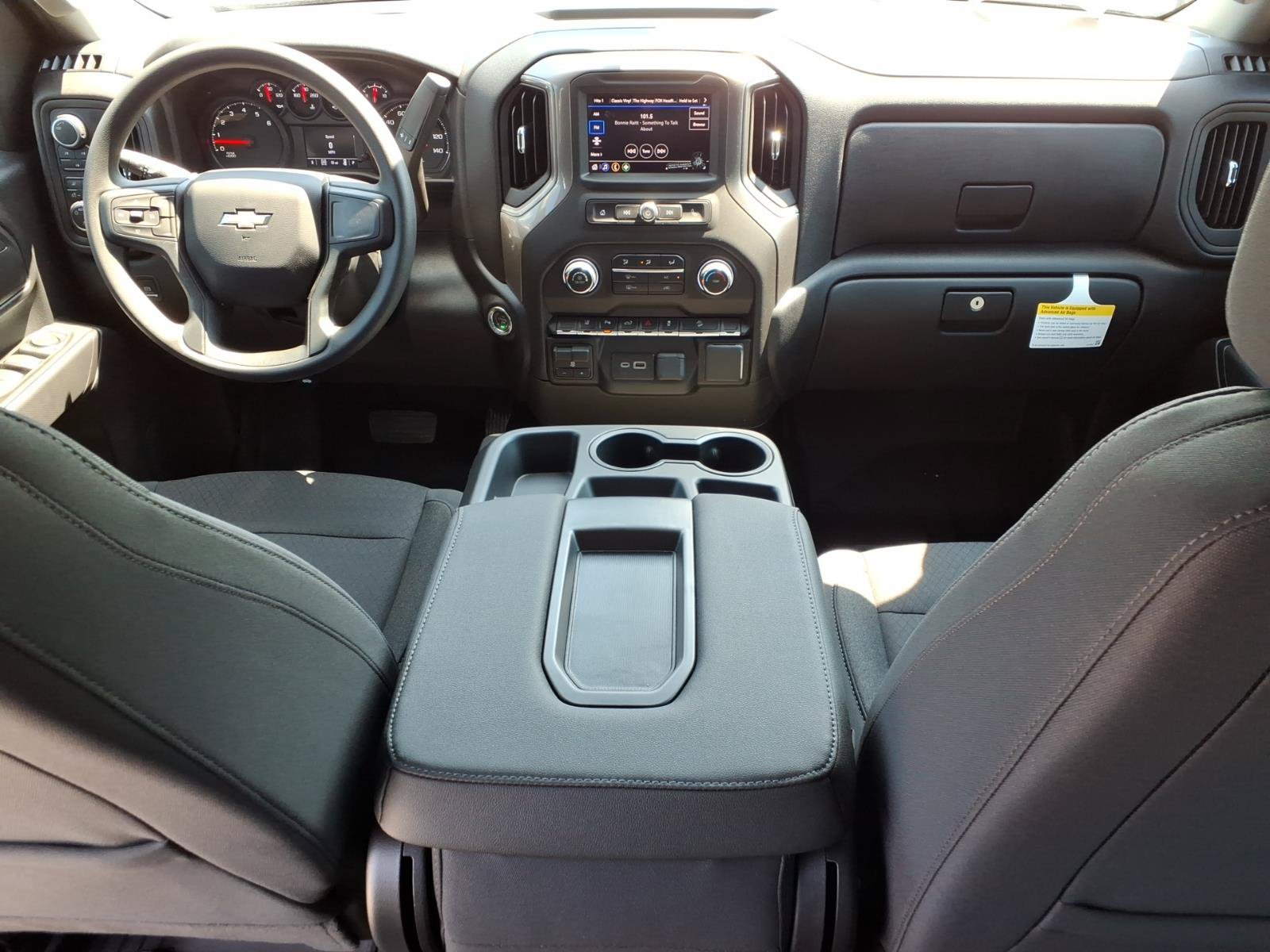 New 2026 Chevrolet Silverado 2500 Custom w/ Custom Value Package AWD/4WD image 17
