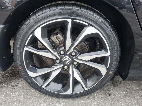 Used 2018 Honda Civic Si image 10