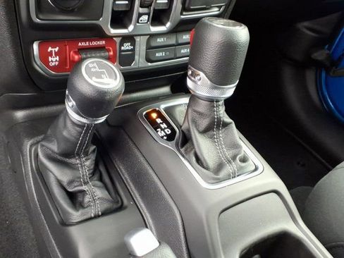 New 2026 Jeep Gladiator Mojave image 10