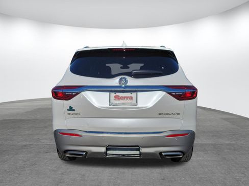 Used 2019 Buick Enclave Premium image 28