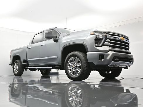 New 2026 Chevrolet Silverado 2500 High Country w/ High Country Premium Package AWD/4WD image 41