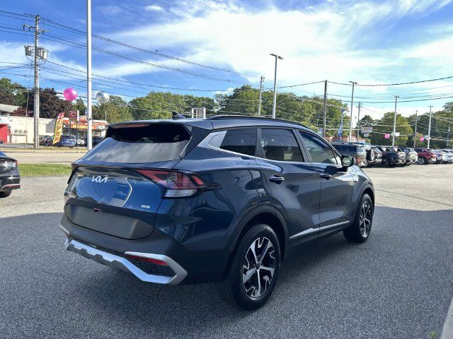Used 2025 Kia Sportage EX w/ EX Premium Package AWD/4WD image 3