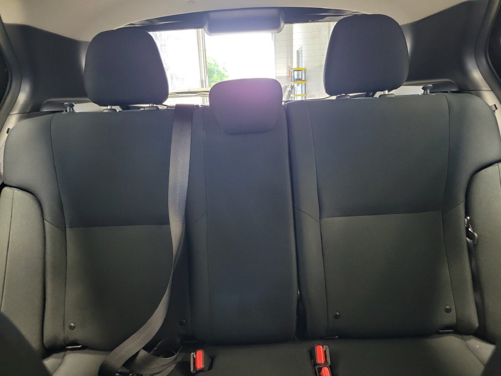 Used 2025 Nissan Kicks Play S FWD image 10