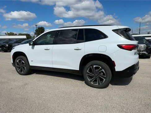 New 2026 Buick Enclave Sport Touring w/ Power Package image 6