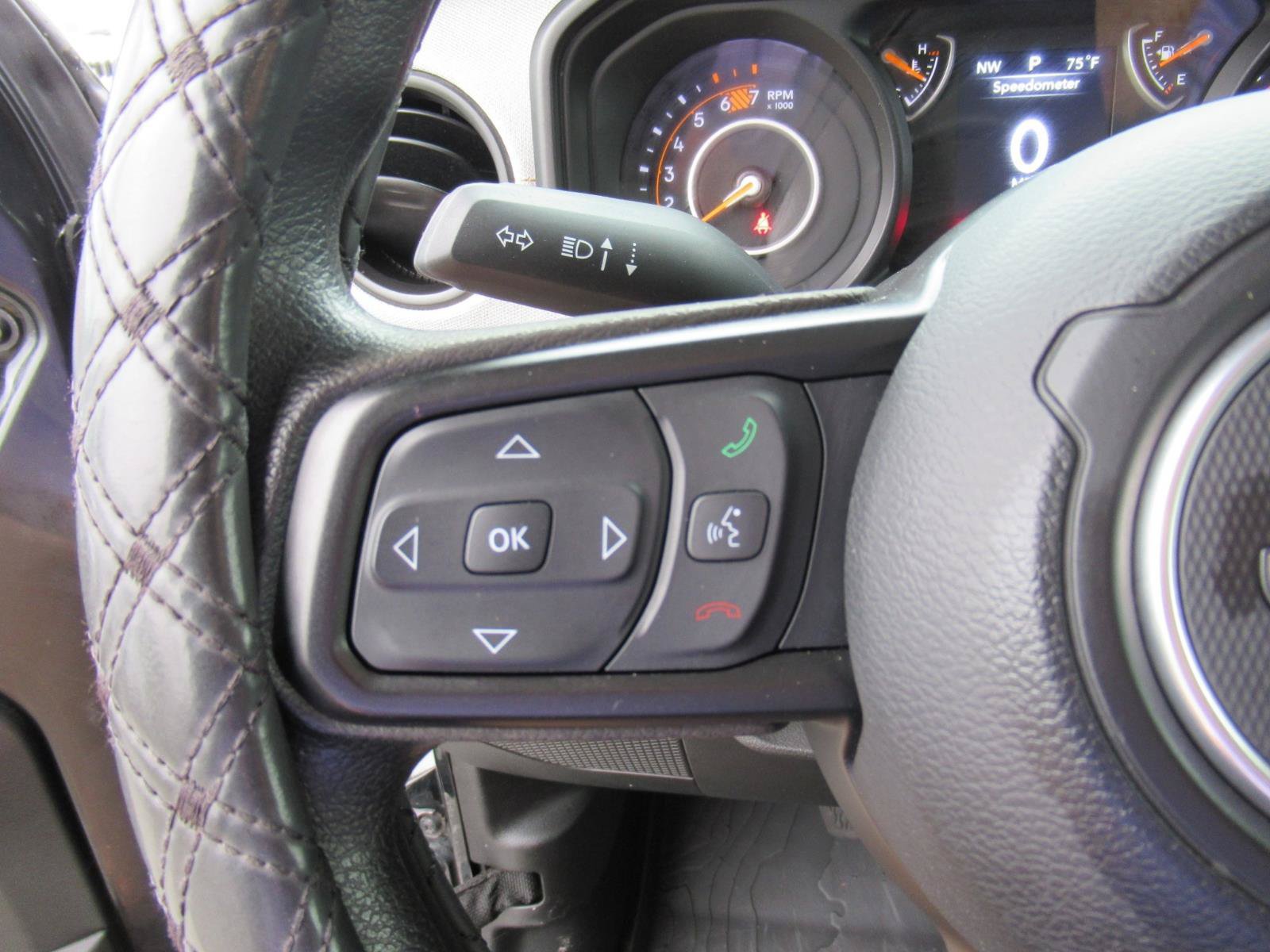 Used 2024 Jeep Wrangler Unlimited Sport AWD/4WD image 22