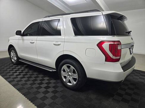 Used 2021 Ford Expedition XLT RWD image 4