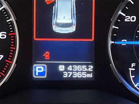 Used 2022 Subaru Ascent Touring w/ Popular Package #2A image 12