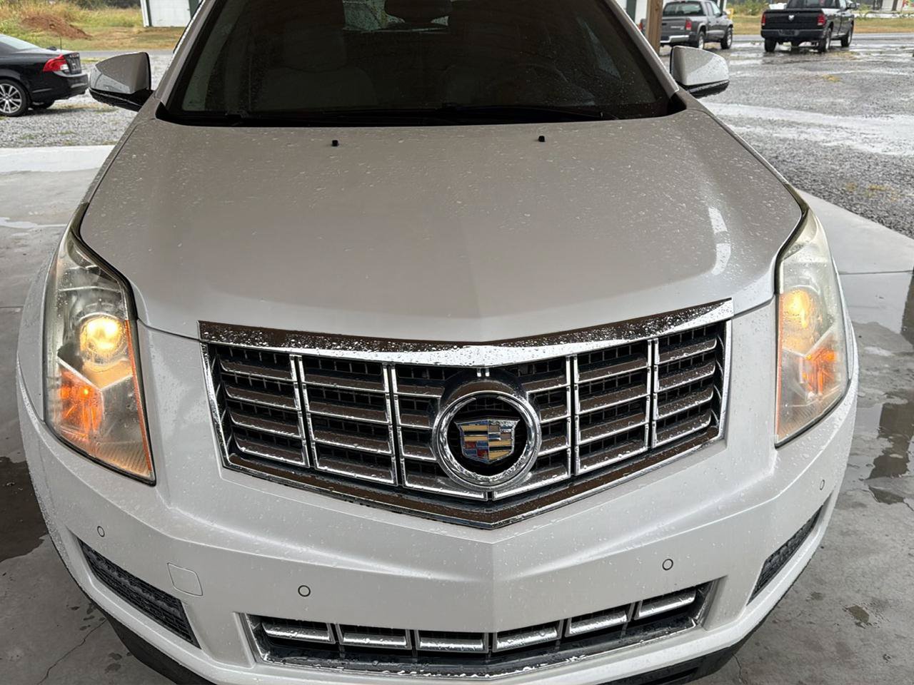 Used 2014 Cadillac SRX Luxury FWD image 8