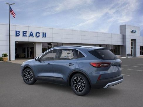 New 2026 Ford Escape SE image 5