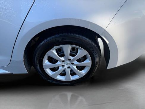 Used 2024 Toyota Corolla LE FWD image 19