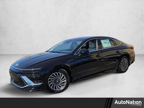New 2026 Hyundai Sonata Limited image 1