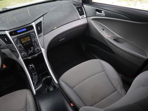 Used 2011 Hyundai Sonata GLS FWD image 22
