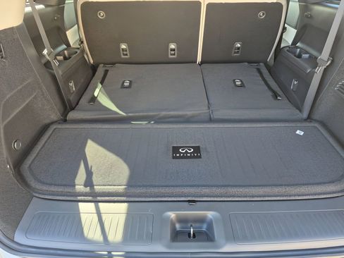 Certified 2026 INFINITI QX60 Luxe w/ Cargo Package image 23
