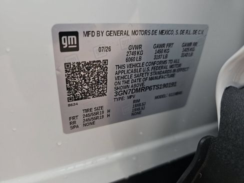 New 2026 Chevrolet Equinox EV LT w/ Comfort Package FWD image 41