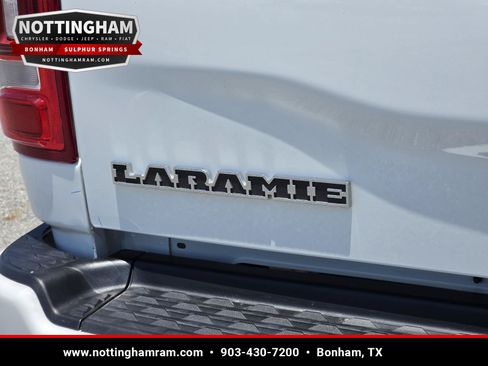 Used 2024 RAM 2500 Laramie w/ Safety Group AWD/4WD image 8