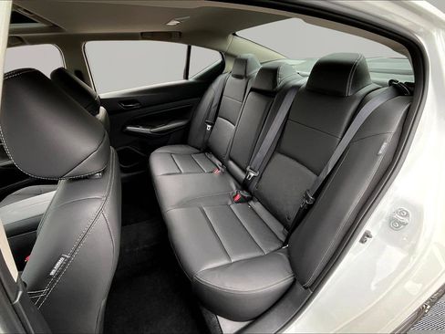 New 2026 Nissan Altima 2.5 SV FWD image 18