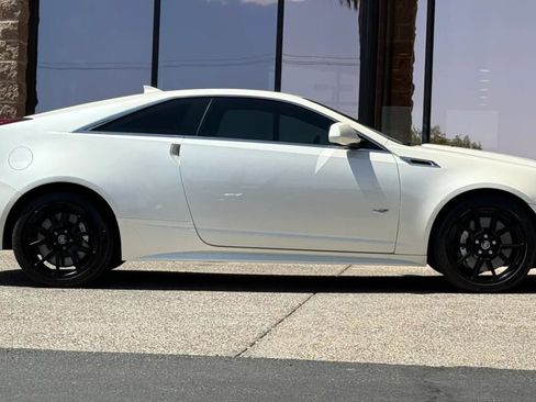 Used 2011 Cadillac CTS V w/ Wood Trim Package RWD image 15
