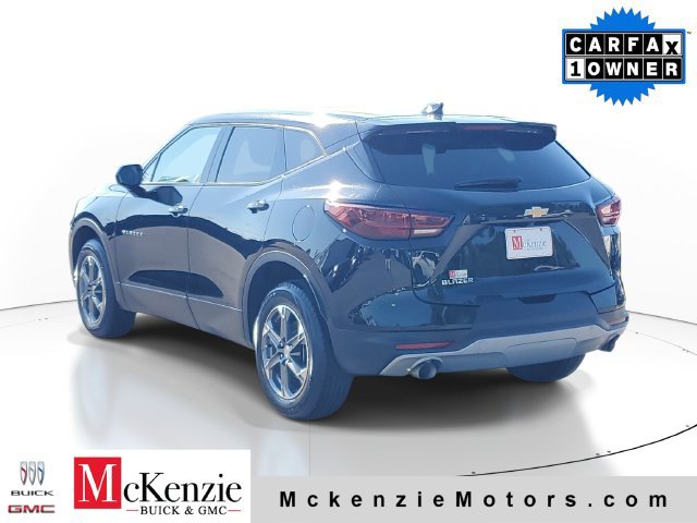 Used 2025 Chevrolet Blazer LT FWD image 3