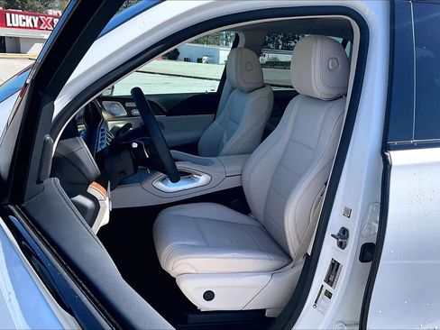 Used 2024 Mercedes-Benz GLE 350 4MATIC image 7