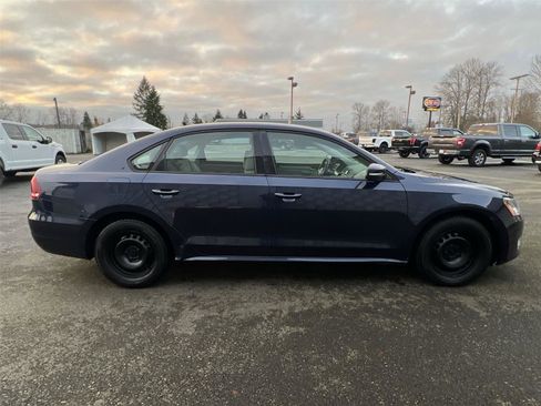 Used 2014 Volkswagen Passat 1.8T S image 6
