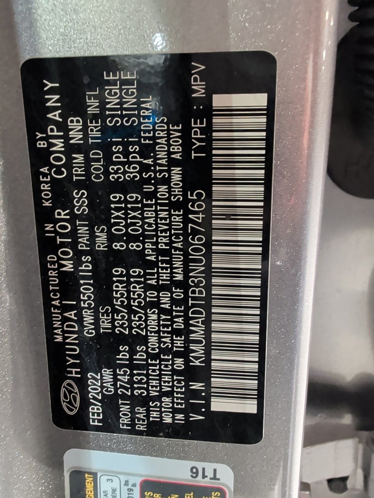 Used 2022 Genesis GV70 2.5T w/ Advanced Package AWD/4WD image 3