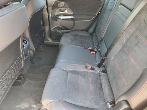 New 2026 Mercedes-Benz GLB 250 4MATIC image 30