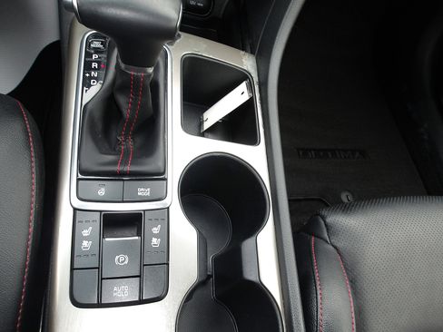 Used 2019 Kia Optima SX image 23