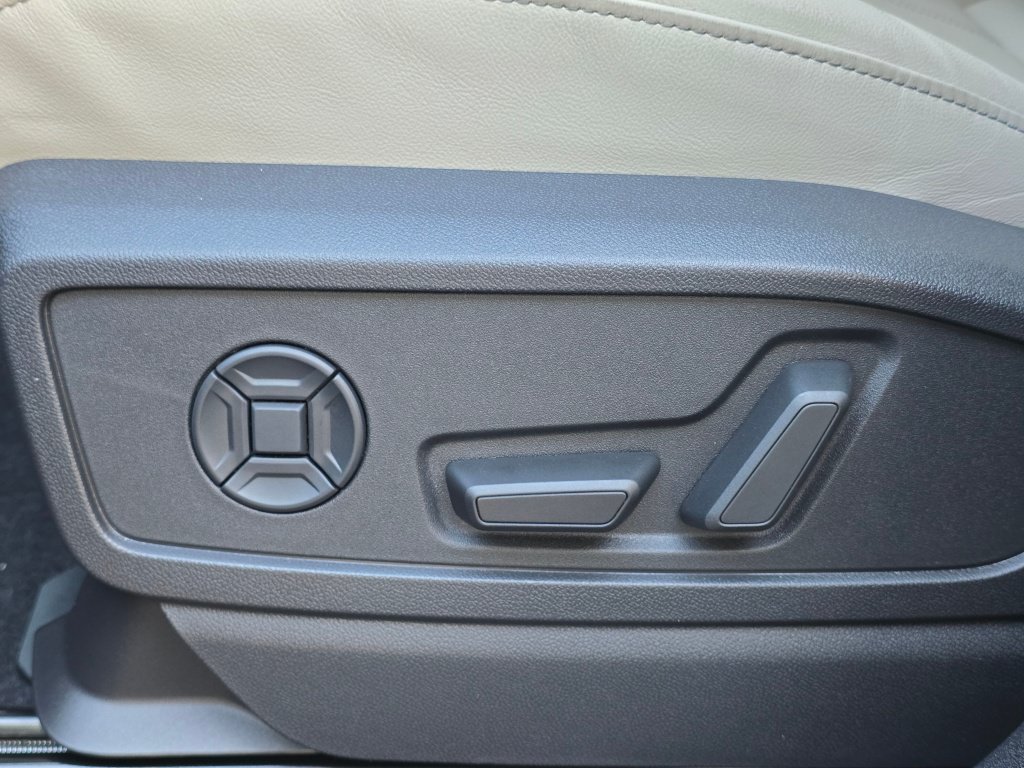 New 2026 Audi Q5 Premium Plus AWD/4WD image 36