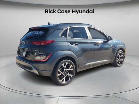 Used 2022 Hyundai Kona Limited w/ Cargo Package image 7