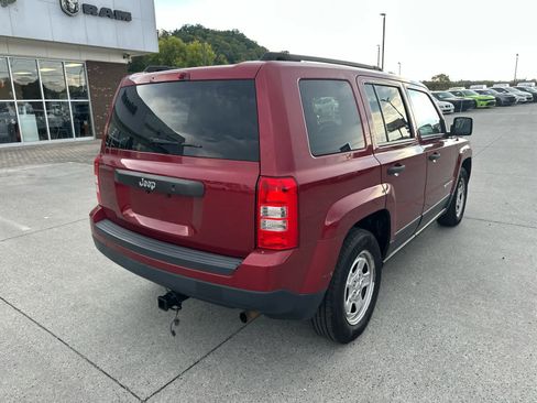 Used 2015 Jeep Patriot Sport image 7