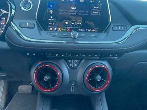 Used 2022 Chevrolet Blazer RS w/ Enhanced Convenience Package AWD/4WD image 19