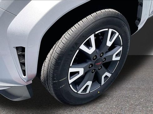 New 2026 Toyota 4Runner TRD Sport Premium AWD/4WD image 9