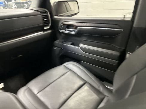Used 2024 GMC Sierra 1500 SLT AWD/4WD image 13