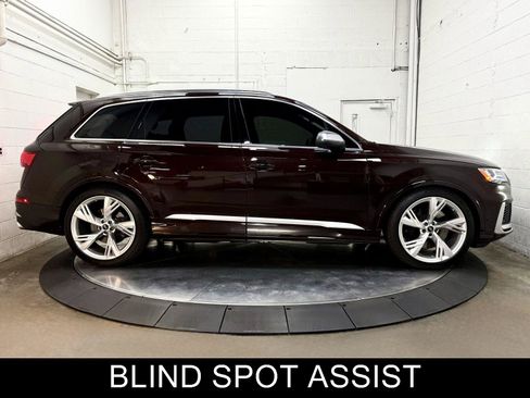 Used 2022 Audi SQ7 Prestige w/ Prestige Package AWD/4WD image 9