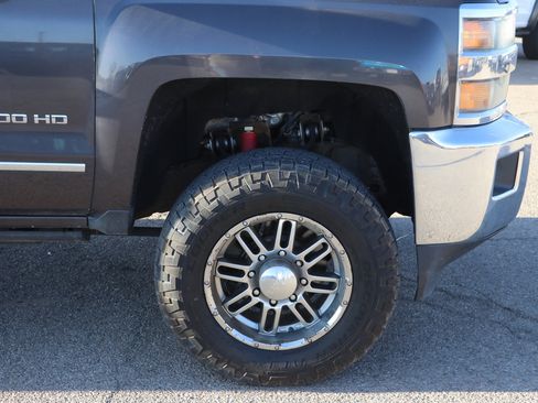 Used 2015 Chevrolet Silverado 2500 LTZ w/ LTZ Plus Package image 9