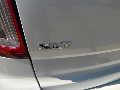 Used 2013 Ford Explorer XLT AWD/4WD image 12
