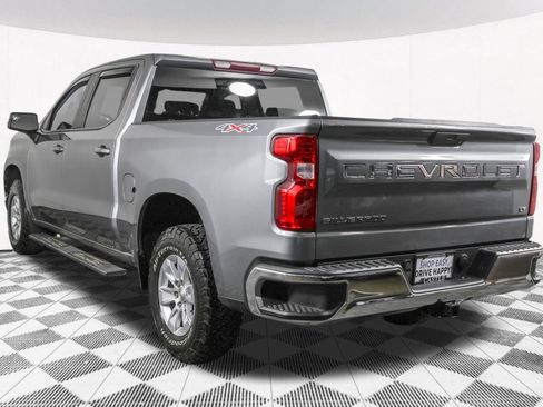 Used 2021 Chevrolet Silverado 1500 LT AWD/4WD image 17