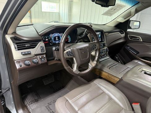 Used 2020 GMC Yukon XL Denali w/ Open Road Package AWD/4WD image 19