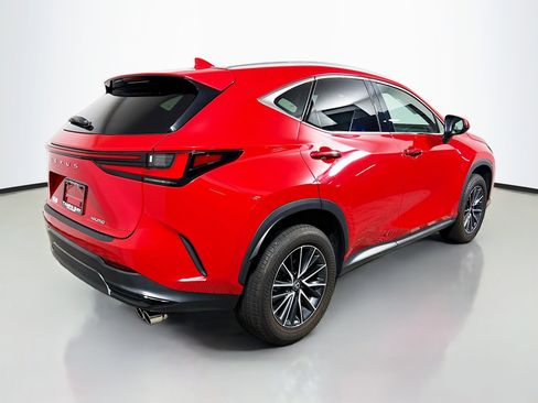 Used 2024 Lexus NX 250 FWD w/ Cold Area Package image 4