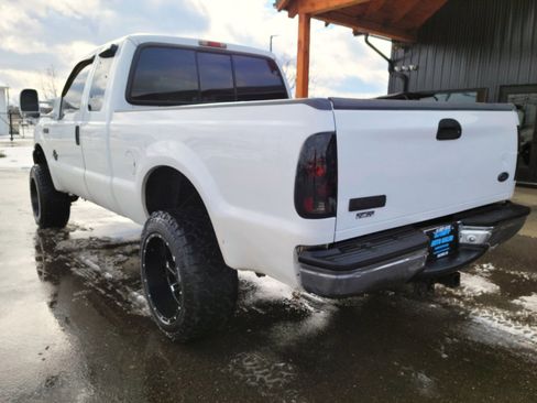 Used 2000 Ford F250 Lariat image 6