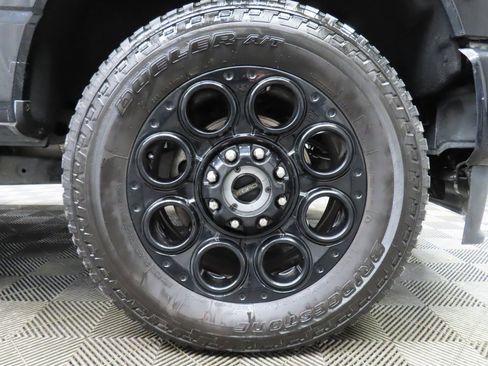 Used 2023 Ford F250 Lariat w/ Lariat Ultimate Package image 8