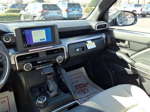 New 2026 Toyota 4Runner SR5 image 7